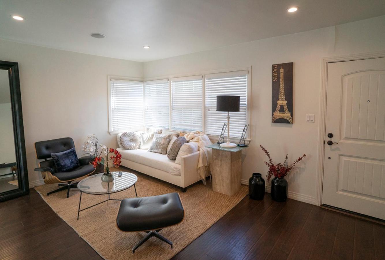 Charming Duplex Home In Sherman Oaks Лос Анджелис Екстериор снимка